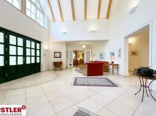 Wunderschöne Bungalow-Villa mit großzügigem Grundstück und Pool, 1594000 €, Immobilien-Häuser in 7000 Eisenstadt Wunderschöne Bungalow-Villa mit großzügigem Grundstück und Pool, 1594000 €, Immobilien-Häuser in 7000 Eisenstadt