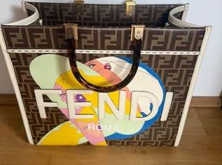 Fendi Sunshine Tasche Medium wie neu, 1700 €, Kleidung & Schmuck-Taschen & Koffer in 8073 Feldkirchen bei Graz