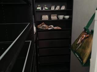 Gegen Kostenbeteiligung 25 qm mit 6 qm Balkon und begehbaren Schrank in WG. Zimmer direkt an der U4 Heiligenstadt Gegen Kostenbeteiligung 25 qm mit 6 qm Balkon und begehbaren Schrank in WG. Zimmer direkt an der U4 Heiligenstadt
