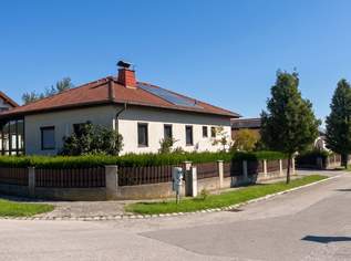 Großzügiges Einfamilienhaus mit Wintergarten auf großem Grundstück!, 499000 €, Immobilien-Häuser in 7082 Gemeinde Donnerskirchen