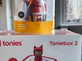 Tonie Box 2 mit Tonie Weihnachtsmann und Co KG, 165 €, Marktplatz-Spiele, Bastelmaterial & Modellbau in 9991 Gemeinde Dölsach Tonie Box 2 mit Tonie Weihnachtsmann und Co KG, 165 €, Marktplatz-Spiele, Bastelmaterial & Modellbau in 9991 Gemeinde Dölsach