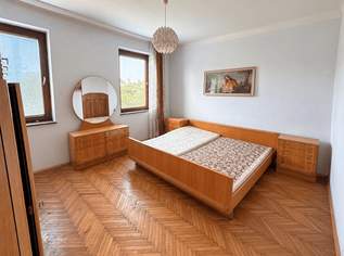 Sanierungsbedürftiges Einfamilienhaus mit Garten im idyllischen Föhrenhain, 520000 €, Immobilien-Häuser in 2202 Hagenbrunn Sanierungsbedürftiges Einfamilienhaus mit Garten im idyllischen Föhrenhain, 520000 €, Immobilien-Häuser in 2202 Hagenbrunn