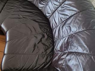 Couch - Echtleder schwarz, 0 €, Marktplatz-Sammlungen & Haushaltsauflösungen in 1130 Hietzing Couch - Echtleder schwarz, 0 €, Marktplatz-Sammlungen & Haushaltsauflösungen in 1130 Hietzing