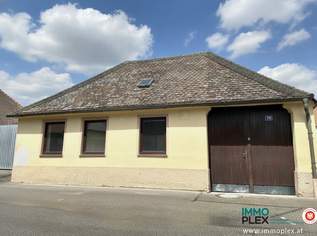 In traumhafter Ruhelage gelegenes Einfamilienhaus mit Weinkeller und Schuppen zu verkaufen!, 117000 €, Immobilien-Häuser in 2074 Unterretzbach In traumhafter Ruhelage gelegenes Einfamilienhaus mit Weinkeller und Schuppen zu verkaufen!, 117000 €, Immobilien-Häuser in 2074 Unterretzbach