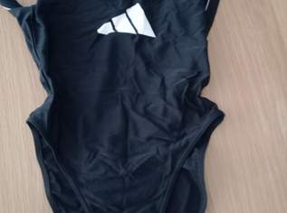 Badeanzug Gr.36, 25 €, Kleidung & Schmuck-Damenkleidung in 8530 Deutschlandsberg