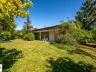 Bungalow mit großem Garten auf außergewöhnlichem Eckgrundstück in Bestlage von Inzersdorf, 1100000 €, Immobilien-Häuser in 1230 Liesing