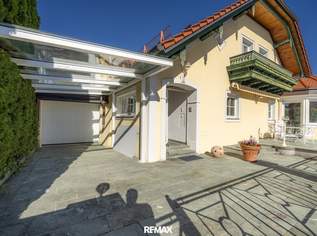 Zwei Wohnwelten. Ein außergewöhnliches Zuhause in Seekirchen bei Salzburg, 743700 €, Immobilien-Häuser in 5201 Seekirchen am Wallersee