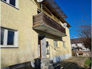 145m2 Wohnung mit 7 Zimmer im Haus- ohne Mietpartei -zzgl. Garten, Balkon. Ruhige Lage