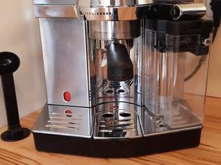 Siebträger Espressomaschine De Longhi