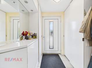 Großzügiges Reiheneckhaus in Dornbirn-Rohrbach – mit Sauna und ausgebautem Dachgeschoss, 0 €, Immobilien-Häuser in 6857 Kehlegg