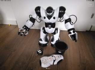 Robot WowWee ROBOSAPIEN, 35 €, Kindersachen-Spielzeug in 2540 Bad Vöslau