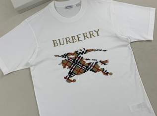 For sale: Authentic Burberry White T-Shirt, 150 €, Kleidung & Schmuck-Herrenkleidung in 8010 Graz For sale: Authentic Burberry White T-Shirt, 150 €, Kleidung & Schmuck-Herrenkleidung in 8010 Graz