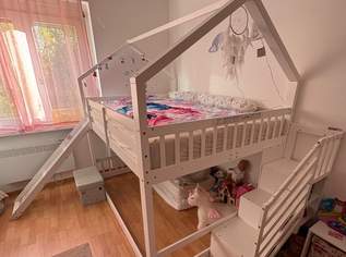 Kinderbett mit Rutsche und Treppe, 280 €, Haus, Bau, Garten-Möbel & Sanitär in 9020 Klagenfurt am Wörthersee Kinderbett mit Rutsche und Treppe, 280 €, Haus, Bau, Garten-Möbel & Sanitär in 9020 Klagenfurt am Wörthersee