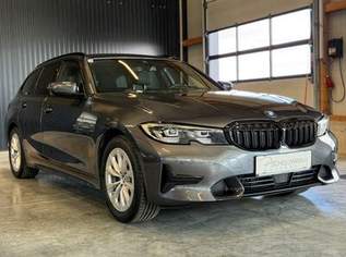 320d Sport Line, M Lenkrad, Mild Hybrid, 26990 €, Auto & Fahrrad-Autos in 4784 Schardenberg 320d Sport Line, M Lenkrad, Mild Hybrid, 26990 €, Auto & Fahrrad-Autos in 4784 Schardenberg