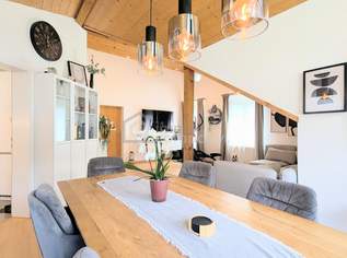 Hochwertig renovierte 4-Zimmer-Dachgeschosswohnung mit Berglick in Vandans | 88m² Wfl. | 1 Garagenstellplatz & 1 Außenstellplatz | ruhige Sackgassenlage, 0 €, Immobilien-Wohnungen in 6773 Gemeinde Vandans Hochwertig renovierte 4-Zimmer-Dachgeschosswohnung mit Berglick in Vandans | 88m² Wfl. | 1 Garagenstellplatz & 1 Außenstellplatz | ruhige Sackgassenlage, 0 €, Immobilien-Wohnungen in 6773 Gemeinde Vandans