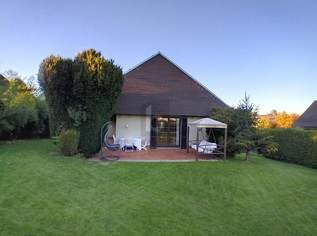 EIN ZUHAUSE MIT CHARAKTER - STILVOLLER BUNGALOW IN EXKLUSIVER AUSSICHTSLAGE, 0 €, Immobilien-Häuser in 8054 