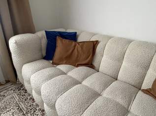 Lilo 3/4-Sitzer-Sofa mit Bouclé-Bezug (verhandelbar)