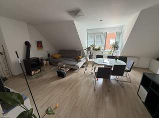 Großzügige 4-Zimmer-Dachgeschosswohnung mit Lift, Keller und Stellplätzen in Kaltenleutgeben, 229000 €, Immobilien-Wohnungen in 2391 Gemeinde Kaltenleutgeben