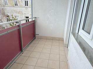Gepflegte 2-Zimmer-Wohnung mit Loggia in ruhiger Innenhoflage + 1140 Wien nur wenige Schritte von der U3-Station Hütteldorfer Straße entfernt, 275000 €, Immobilien-Wohnungen in 1140 Penzing