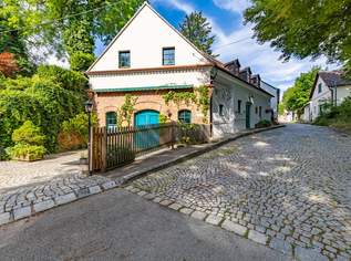 Charmanter Weinkeller mit Wohnung und Terrasse in Top-Lage!, 269000 €, Immobilien-Gewerbeobjekte in 2020 Hollabrunn