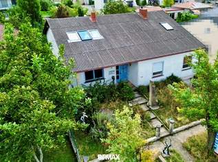 Ort der Kreativität - Ein Haus umgeben von Sandstein und viel Grün., 349000 €, Immobilien-Häuser in 7132 Frauenkirchen Ort der Kreativität - Ein Haus umgeben von Sandstein und viel Grün., 349000 €, Immobilien-Häuser in 7132 Frauenkirchen