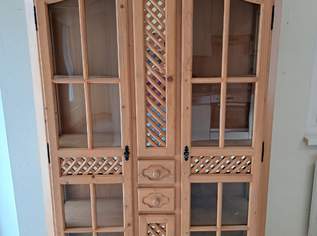 Vitrine VOLLHOLZ, 130 €, Haus, Bau, Garten-Möbel & Sanitär in 2801 Gemeinde Katzelsdorf Vitrine VOLLHOLZ, 130 €, Haus, Bau, Garten-Möbel & Sanitär in 2801 Gemeinde Katzelsdorf