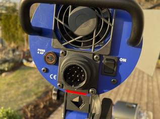 Hensel Pro Mini 1200 Generator mit 3 Blitzköpfen Hensel Pro Mini 1200 Generator mit 3 Blitzköpfen