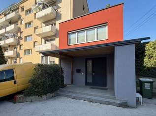 Großzügige 4-Zimmer-Wohnung mit Reihenhaus-Charakter und Terrasse, 369000 €, Immobilien-Wohnungen in 8047 