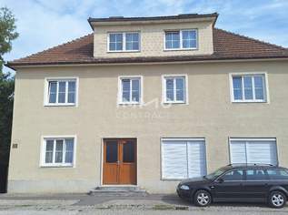 Geräumiges Mehrfamilienhaus mit großem Garten, sowie ehemaligen kleinen Geschäftslokal neben Bahnhof, 395000 €, Immobilien-Gewerbeobjekte in 3380 Gemeinde Pöchlarn