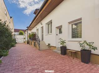 Modernisierter Streckhof mit zwei Appartements und Ausbaupotenzial!, 410000 €, Immobilien-Häuser in 7072 Mörbisch am See Modernisierter Streckhof mit zwei Appartements und Ausbaupotenzial!, 410000 €, Immobilien-Häuser in 7072 Mörbisch am See