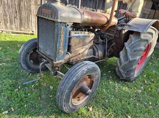 Oldtimer FORDSON N aus 1939 - Vorkriegstraktor