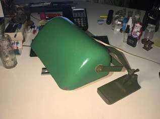 ASTRAL (AUSTRIAN MADE) Verstellbare Werkstatt-/Bankier Lampe, 199 €, Haus, Bau, Garten-Geschirr & Deko in 2770 Gemeinde Gutenstein