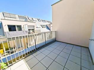 Großzügige 2 Zimmerdachgeschosswohnung + Terrasse in absoluter Ruhelage!! Tolle Lage - U1 Kagranerplatz! Nähe Alte Donau&Donauzentrum!!, 1548.99 €, Immobilien-Wohnungen in 1220 Donaustadt