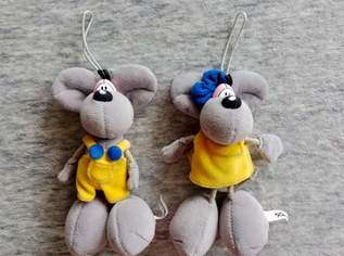 2 Teiliges Diddl Pärchen Maus Anhänger Set, ca 17cm, zusammen FIXPREIS 10€/NUR SELBSTABHOLUNG,23 Bez. KEIN Versand!!!!!!! , 10 €, Kindersachen-Spielzeug in 1230 Liesing 2 Teiliges Diddl Pärchen Maus Anhänger Set, ca 17cm, zusammen FIXPREIS 10€/NUR SELBSTABHOLUNG,23 Bez. KEIN Versand!!!!!!! , 10 €, Kindersachen-Spielzeug in 1230 Liesing