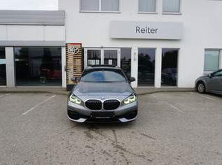 118i Sport Line Aut. *LED*PANO*KAMERA*LEDER*, 21990 €, Auto & Fahrrad-Autos in 4600 Wels 118i Sport Line Aut. *LED*PANO*KAMERA*LEDER*, 21990 €, Auto & Fahrrad-Autos in 4600 Wels