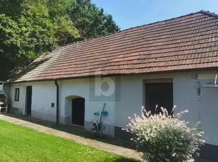 VERTRÄUMTES WINZERHAUS MIT WEINKELLER, SCHUPPEN UND UNEINSICHTIGEM GARTEN, 170000 €, Immobilien-Häuser in 7082 Gemeinde Donnerskirchen