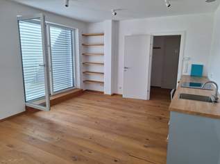 Traumhafte, helle Singlewohnung mit großer Terrasse!, 699.47 €, Immobilien-Wohnungen in 2020 Hollabrunn