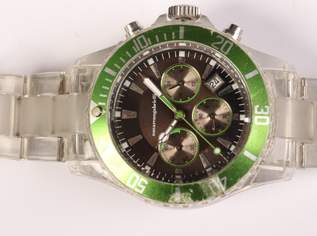 Armbanduhr mit Datum