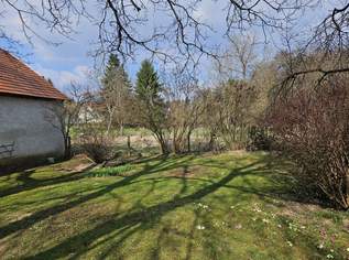 Ehemaliges Wirtshaus mit Wohnhaus, Nebengebäude und großem Grundstück in Stegersbach