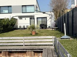 Wohnen am Wasser- Exklusive Doppelhaushälfte mit privatem Bootsanlegeplatz, 1150000 €, Immobilien-Häuser in 7100 Gemeinde Neusiedl am See