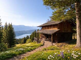 Hideaway hoch über dem Millstätter See mit fantastischem Blick auf den See und die Bergwelt, 420000 €, Immobilien-Häuser in 9702 Gschriet