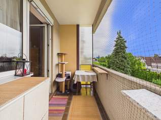 PASCHING: Attraktiv aufgeteilte 3-Zimmer-Eigentumswohnung ca. 72 m² Wohnfläche + LOGGIA in Pasching und eigenem Parkplatz, 198000 €, Immobilien-Wohnungen in 4061 Pasching