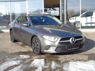 A 180 2,0 Diesel Automatik Limousine * NAVI, 23990 €, Auto & Fahrrad-Autos in 4407 Dietach