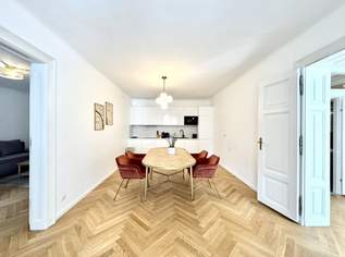 Typisch Wiener Altbauflair mit Flügeltüren und Holzkastenfenstern! Hofseitige 2-Zimmer-Wohnung im 4. Liftstock!, 1599 €, Immobilien-Wohnungen in 1010 Innere Stadt Typisch Wiener Altbauflair mit Flügeltüren und Holzkastenfenstern! Hofseitige 2-Zimmer-Wohnung im 4. Liftstock!, 1599 €, Immobilien-Wohnungen in 1010 Innere Stadt