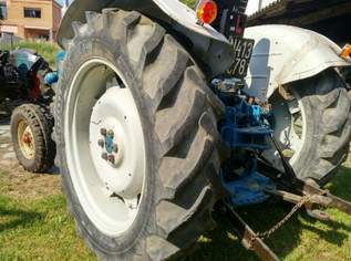 Oldtimer Fordson Super Major 1964- restauriert + Papiere