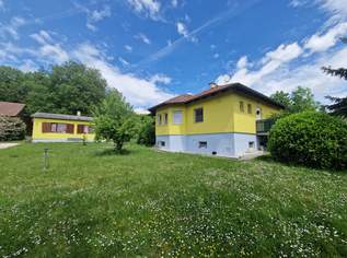ZWEI WOHNHÄUSER - TRAUMHAFTER BUNGALOW UND KLEINES SOMMERHAUS SAMT PARKÄHNLICHEM GARTEN MIT HERRLICHEM ALTBAUMBESTAND, 399000 €, Immobilien-Häuser in 2115 Ernstbrunn