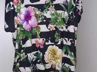 Strass T-shirt, Sommer Tshirt, Gepard, Schmetterling, Blumen, Vogel, 12 €, Kleidung & Schmuck-Damenkleidung in 1200 Brigittenau Strass T-shirt, Sommer Tshirt, Gepard, Schmetterling, Blumen, Vogel, 12 €, Kleidung & Schmuck-Damenkleidung in 1200 Brigittenau