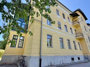 VILLACH-STADT: Charmante Altbauwohnung in stilvoller Villa in zentrumsnaher Lage, 1444 €, Immobilien-Gewerbeobjekte in 9500 