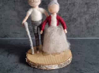 Großeltern Oma und Opa Caketopper, 8 €, Haus, Bau, Garten-Geschirr & Deko in 7400 Oberwart Großeltern Oma und Opa Caketopper, 8 €, Haus, Bau, Garten-Geschirr & Deko in 7400 Oberwart