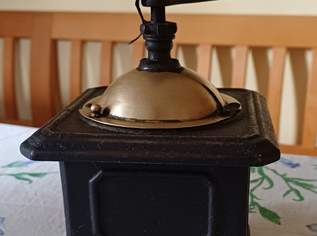 Kaffeemühle, 30 €, Marktplatz-Antiquitäten, Sammlerobjekte & Kunst in 4643 Pettenbach